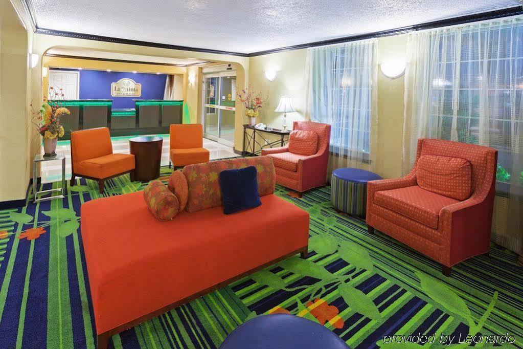 La Quinta Inn & Suites Tulsa Luaran gambar
